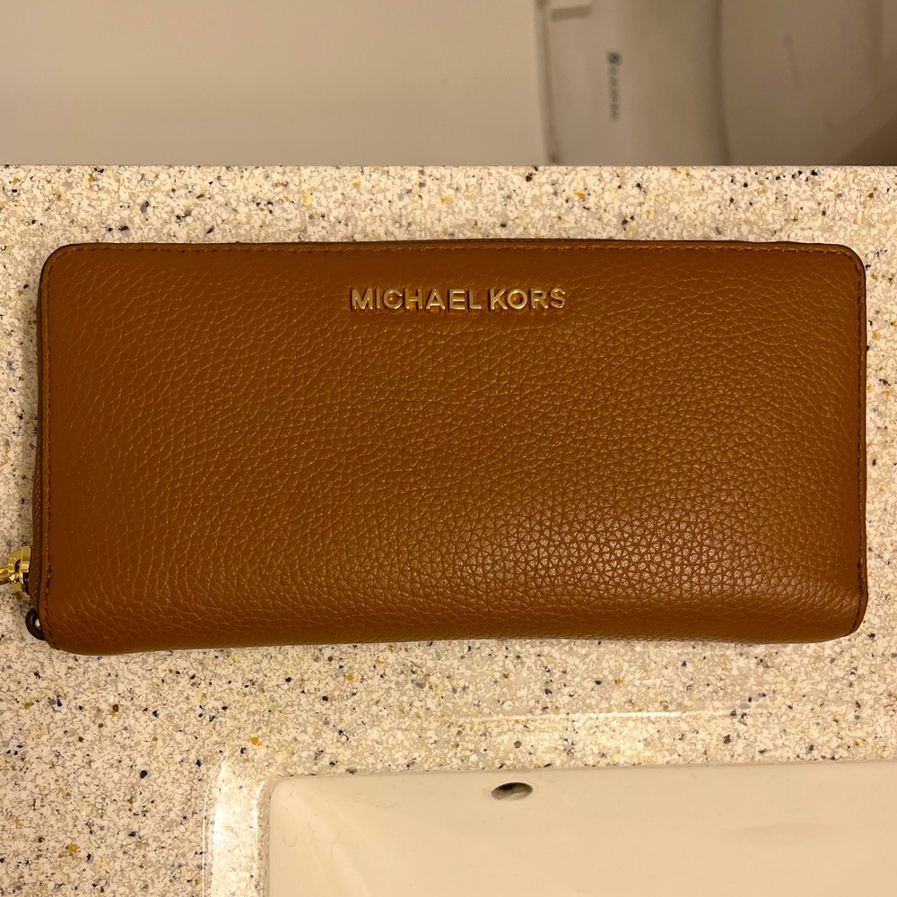 Michael Kors Wallet- Acorn